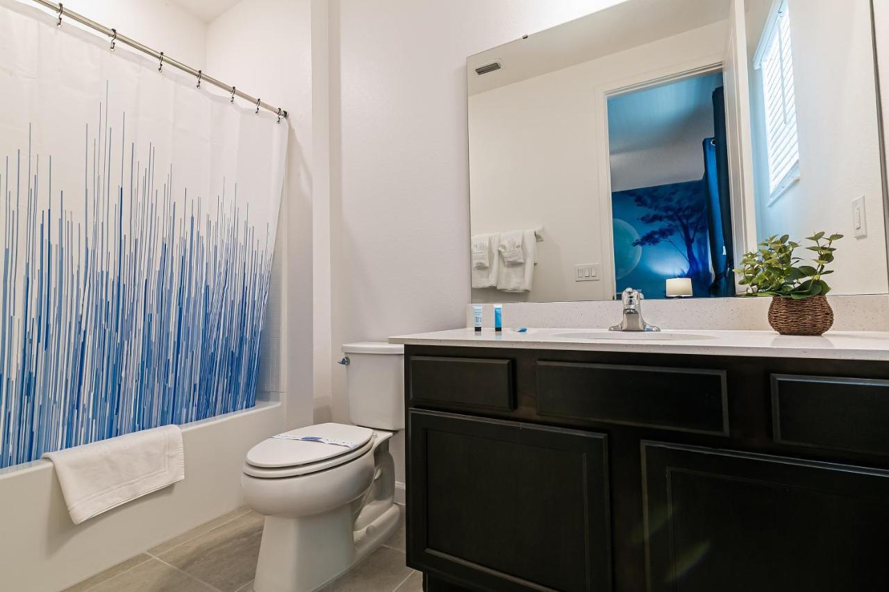 Luxury 12 Bedrooms Pool House 10 Min To Disney4630 Kissimmee Eksteriør bilde